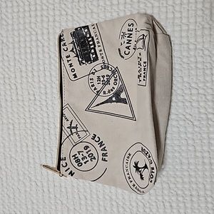 Lancome Paris cosmeticbag 9×6 inch color black cream in good condition